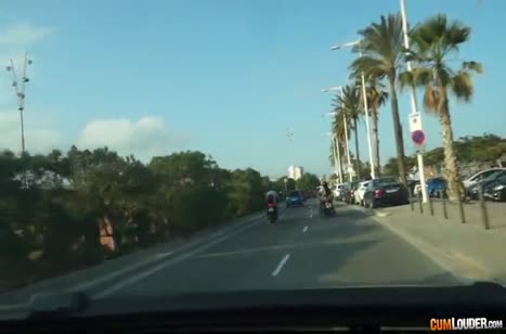 Чернокожую девочку с большой попкой посадили на крепкий стояк 1